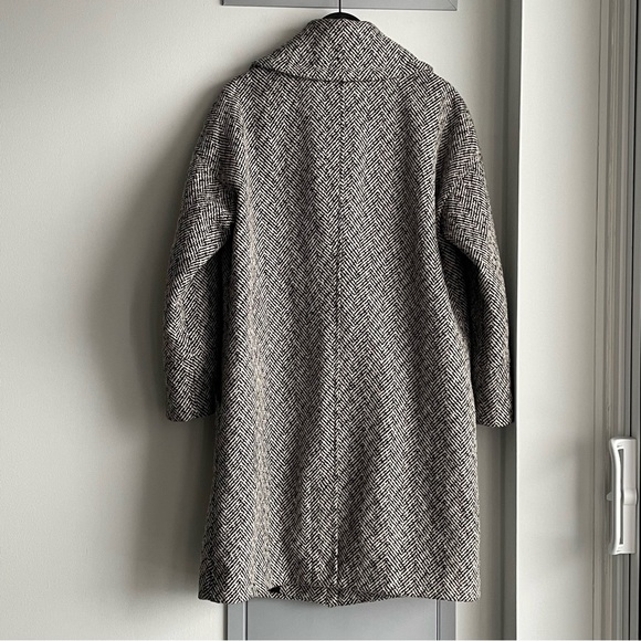 WILLIAM RAST Herringbone Coat - Picture 4 of 8